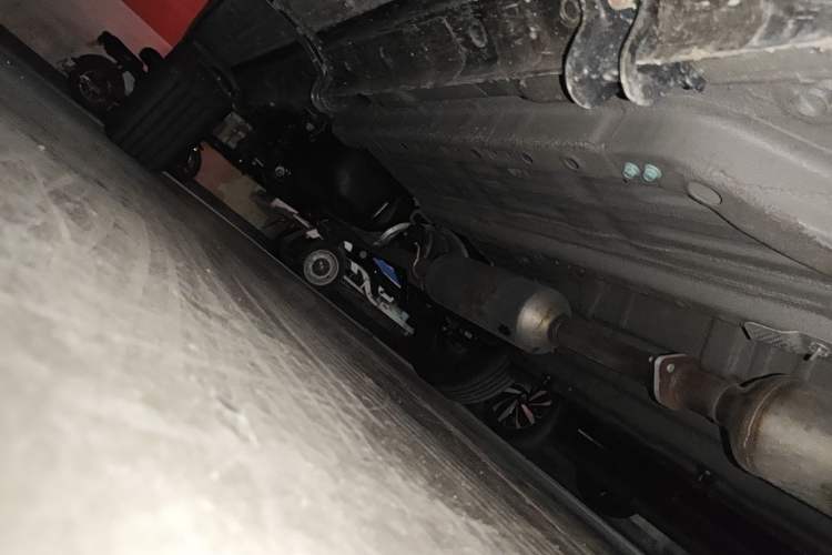 Used JETOUR Freelander 2025 1.5TD DCT Discovery Chassis Front Right