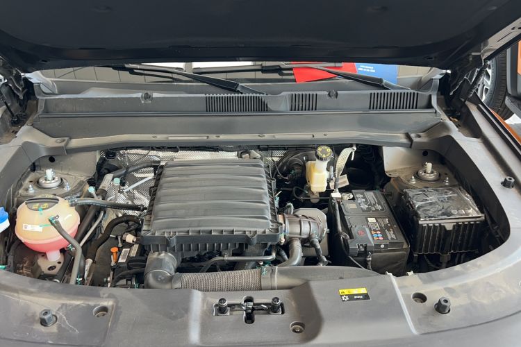 Used JETOUR Freelander 2025 1.5TD DCT Discovery Engine Bay