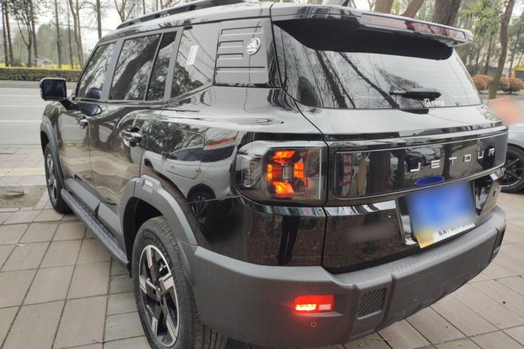 Used JETOUR Freelander 2025 1.5TD DCT Explore Exterior 2