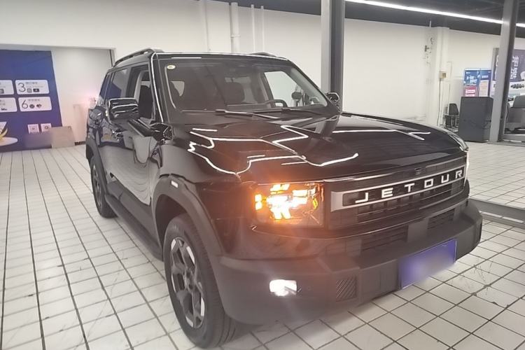 Used JETOUR Freelander 2025 2.0TD Automatic XWD Conqueror Front Right 45 Deg