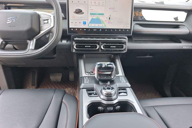 Used JETOUR Freelander 2025 2.0TD Automatic All-Terrain Gear Lever