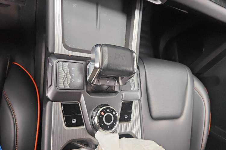 Used JETOUR Freelander 2025 1.5TD DCT Explore Gear Lever