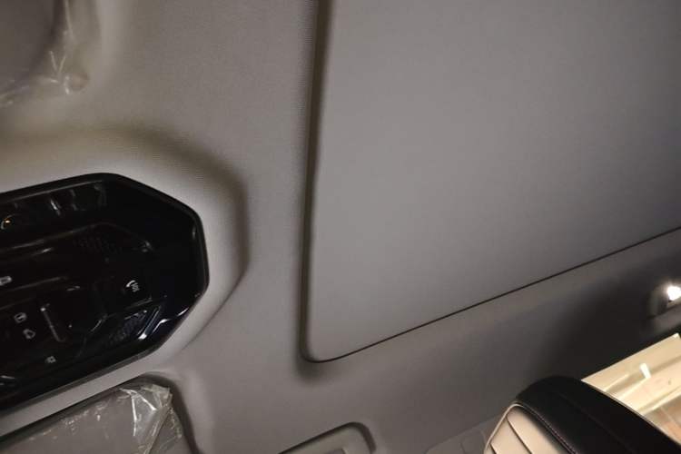 Used JETOUR Freelander 2025 1.5TD DCT Explore Headliner