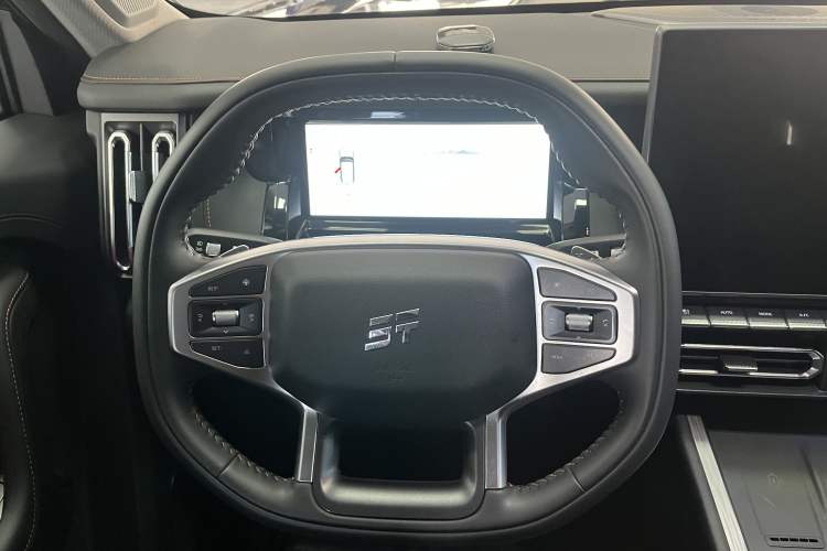 Used JETOUR Freelander 2025 1.5TD DCT Discovery Interior 2
