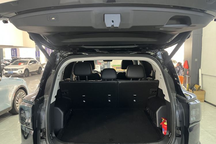 Used JETOUR Freelander 2025 1.5TD DCT Discovery Interior 8