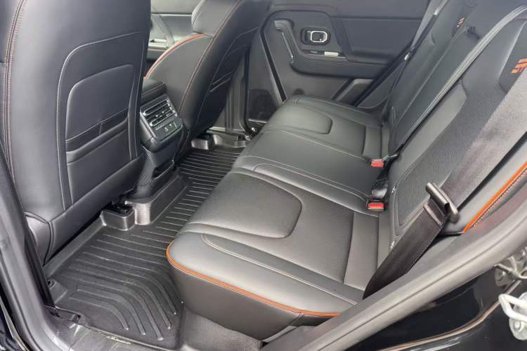 Used JETOUR Freelander 2025 2.0TD Automatic XWD Conqueror Interior 8