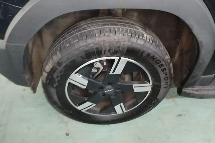 Used JETOUR Freelander 2025 1.5TD DCT Discovery Left Front Wheel Hub