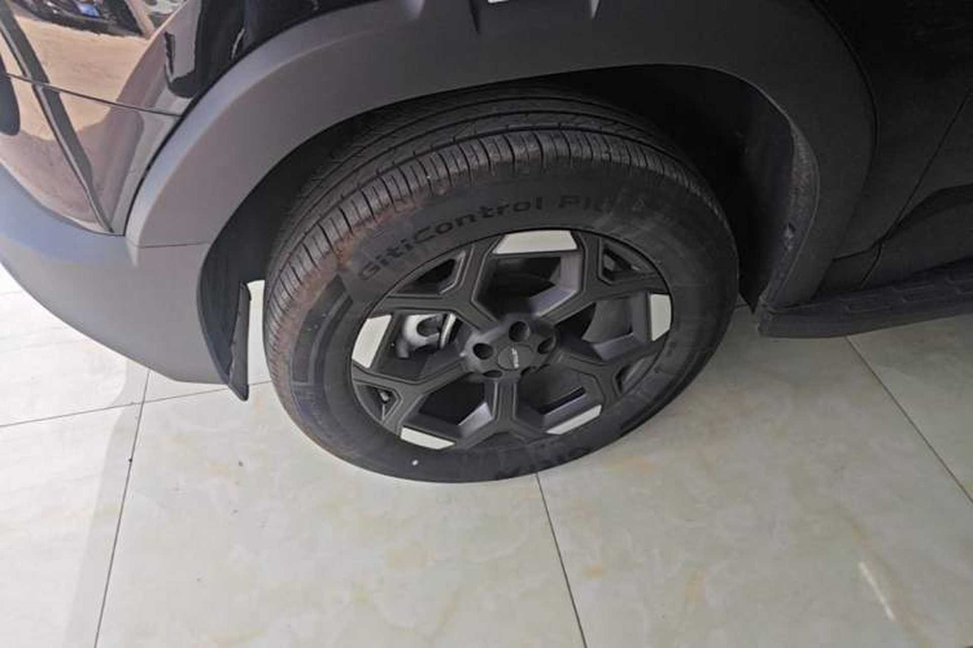 Used JETOUR Freelander 2025 2.0TD Automatic XWD Conqueror Left Front Wheel Hub