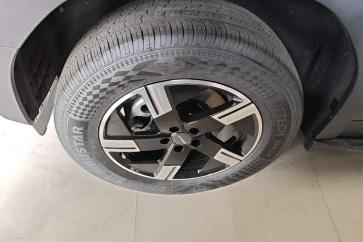 Used JETOUR Freelander 2025 1.5TD DCT Discovery Left Front Wheel Hub