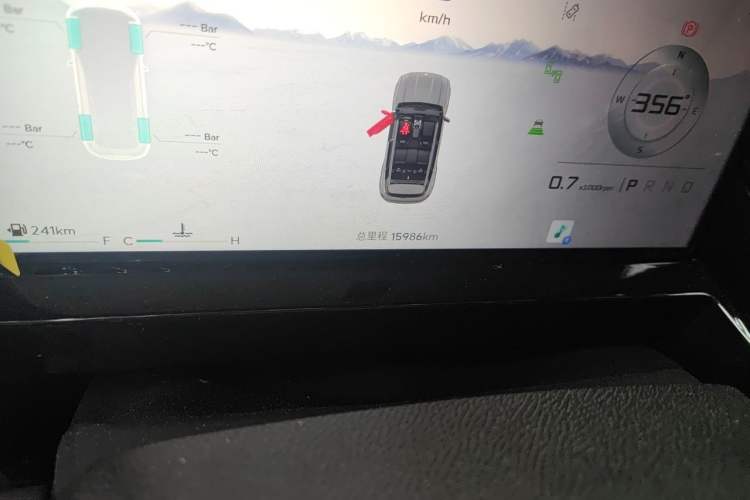 Used JETOUR Freelander 2025 1.5TD DCT Discovery Odometer Close Up