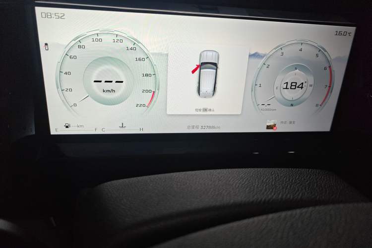 Used JETOUR Freelander 2025 1.5TD DCT Discovery Odometer Close Up