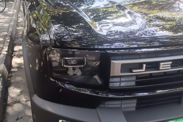 Used JETOUR Freelander 2025 1.5TD DCT Explore Right Front Headlight