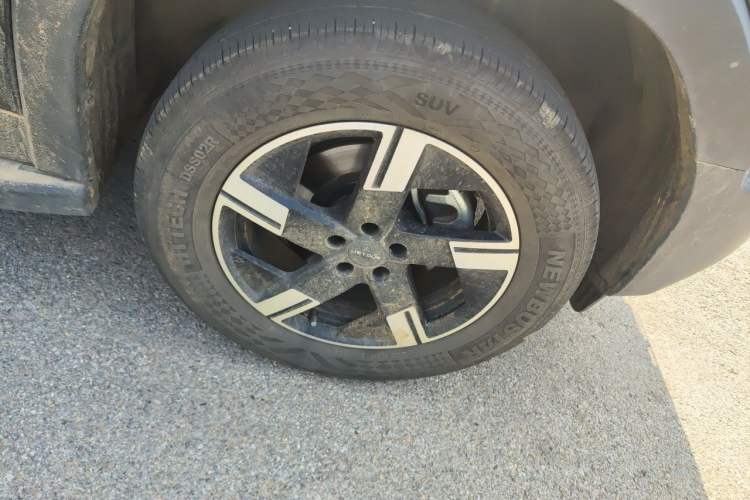 Used JETOUR Freelander 2025 1.5TD DCT Discovery Right Front Wheel Hub