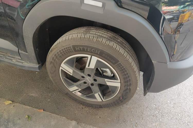 Used JETOUR Freelander 2025 1.5TD DCT Discovery Right Front Wheel Hub