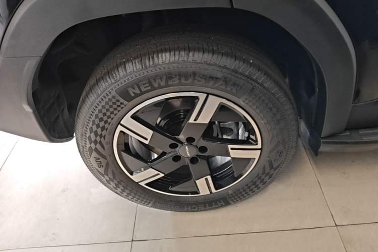 Used JETOUR Freelander 2025 1.5TD DCT Discovery Right Rear Wheel Hub