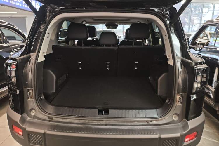 Used JETOUR Freelander 2025 2.0TD Automatic XWD Conqueror Trunk