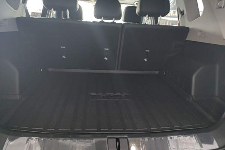 Used JETOUR Freelander 2025 2.0TD Automatic XWD Conqueror Trunk