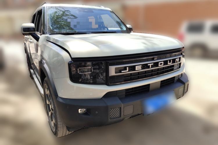 Used JETOUR Freelander 2025 Model 2.0TD Automatic XWD Crosser Front Right 45 Deg