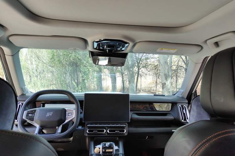 Used JETOUR Freelander 2025 Model 2.0TD Automatic XWD Crosser Headliner