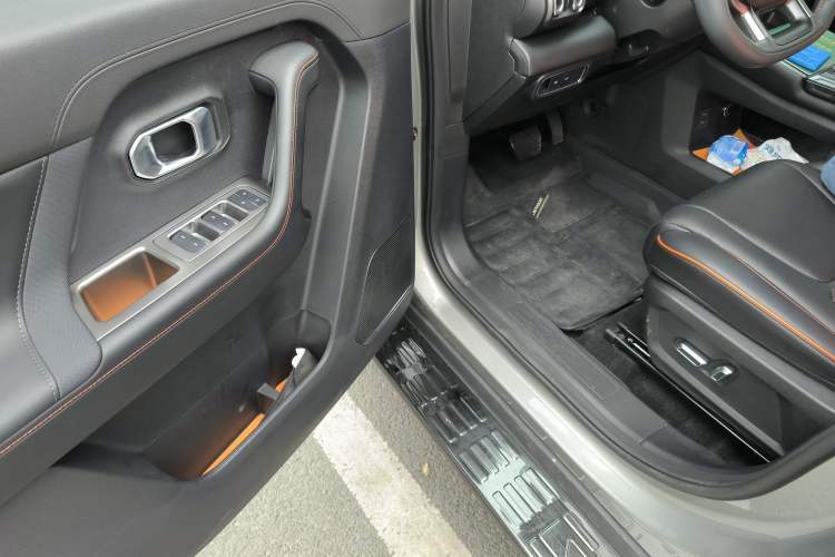 Used JETOUR Freelander 2025 1.5TD DCT Discovery Driver Seat