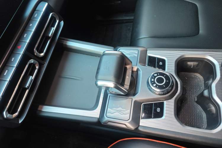 Used JETOUR Freelander 2025 1.5TD DCT Explore Gear Lever