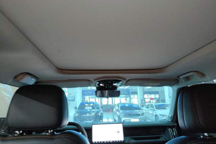 Used JETOUR Freelander 2025 1.5TD DCT Explore Headliner