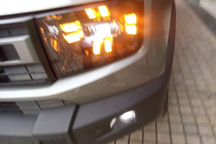Used JETOUR Freelander 2025 2.0TD Automatic XWD Conqueror Left Front Headlight