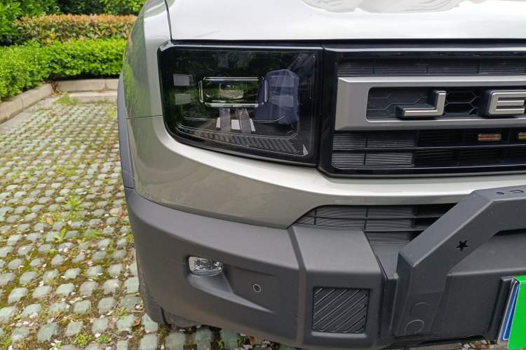 Used JETOUR Freelander 2025 1.5TD DCT Discovery Right Front Headlight