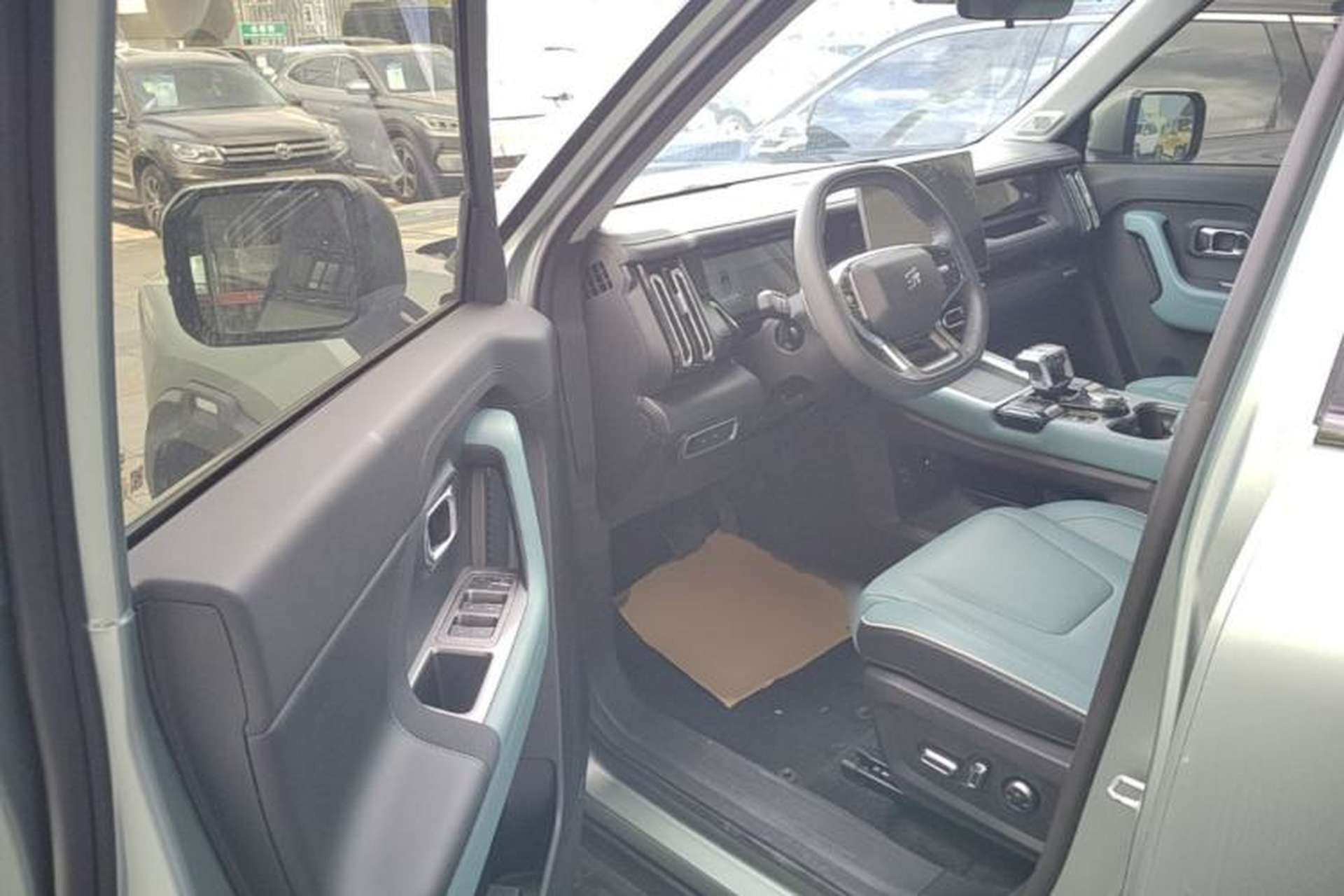 Used JETOUR Freelander 2025 2.0TD Automatic XWD Conqueror Driver Seat