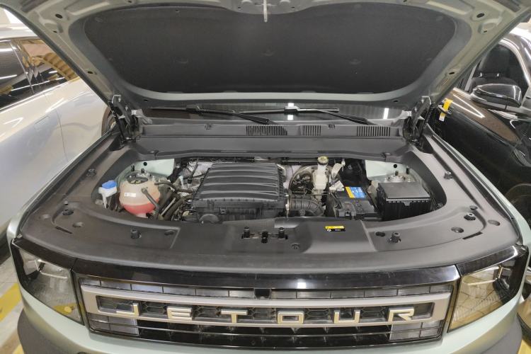 Used JETOUR Freelander 2025 2.0TD Automatic XWD Conqueror Engine Bay