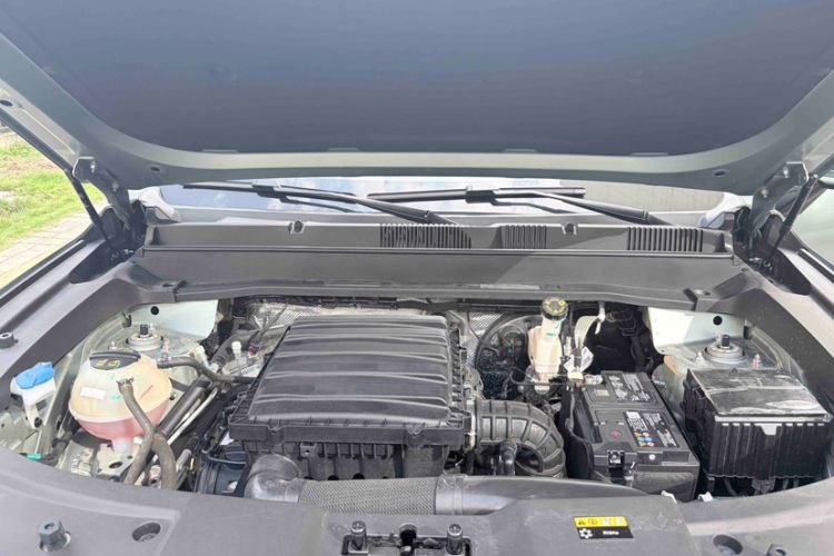 Used JETOUR Freelander 2025 2.0TD Automatic XWD Conqueror Engine Bay