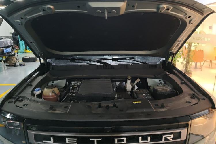 Used JETOUR Freelander 2025 2.0TD Automatic XWD Conqueror Engine Bay