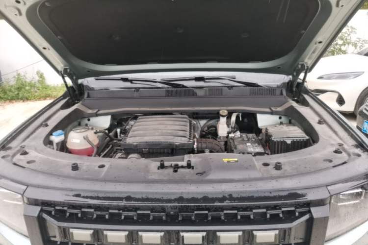 Used JETOUR Freelander 2025 2.0TD Automatic XWD Conqueror Engine Bay