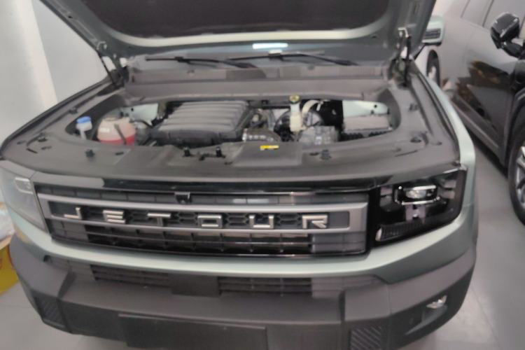 Used JETOUR Freelander 2025 2.0TD Automatic All-Terrain Engine Bay