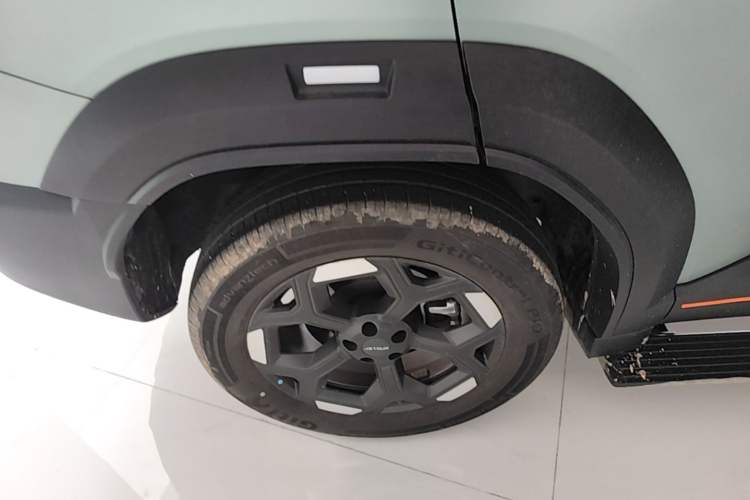 Used JETOUR Freelander 2025 2.0TD Automatic XWD Conqueror Exterior 5