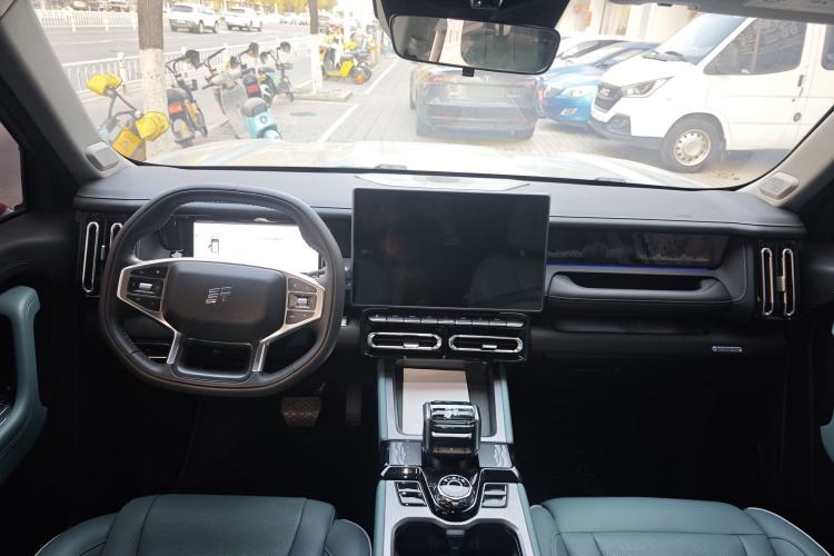 Used JETOUR Freelander 2025 2.0TD Automatic All-Terrain Exterior 9