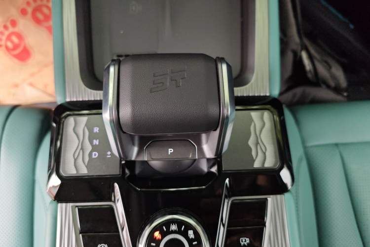 Used JETOUR Freelander 2025 1.5TD DCT Discovery Gear Lever