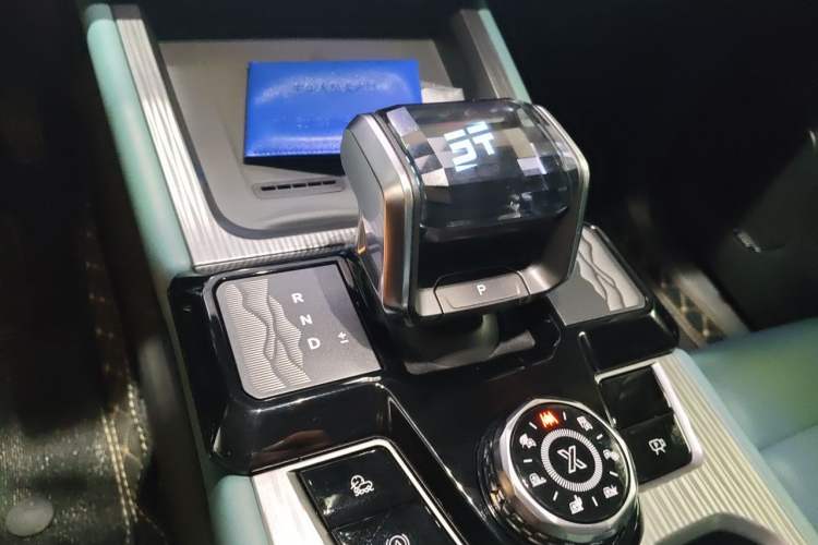 Used JETOUR Freelander 2025 2.0TD Automatic XWD Conqueror Gear Lever