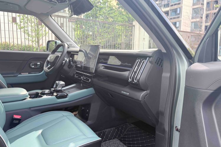 Used JETOUR Freelander 2025 2.0TD Automatic XWD Conqueror Interior 5
