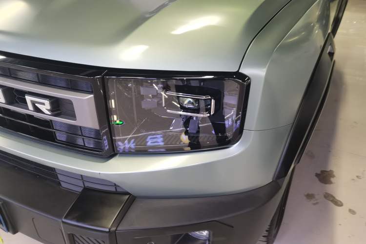 Used JETOUR Freelander 2025 2.0TD Automatic XWD Conqueror Left Front Headlight