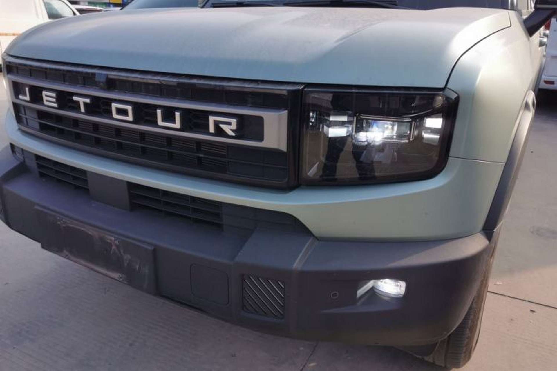Used JETOUR Freelander 2025 2.0TD Automatic XWD Conqueror Left Front Headlight