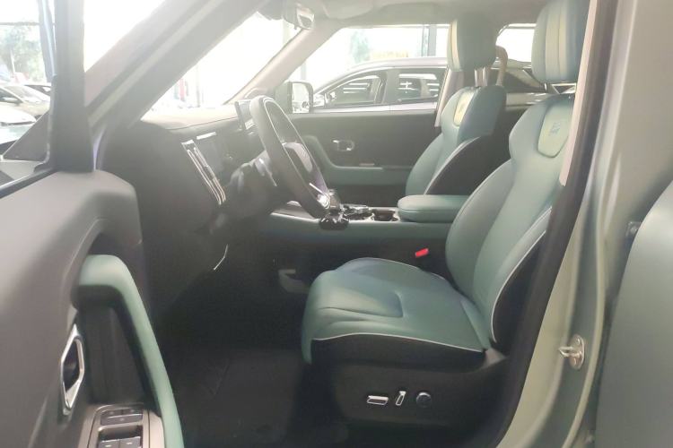 Used JETOUR Freelander 2025 2.0TD Automatic XWD Conqueror Left Front Seat