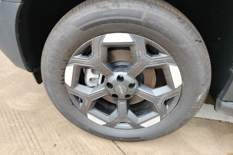 Used JETOUR Freelander 2025 2.0TD Automatic XWD Conqueror Left Front Wheel Hub