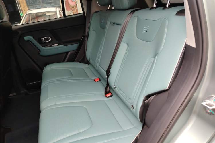 Used JETOUR Freelander 2025 2.0TD Automatic XWD Conqueror Left Rear Seat
