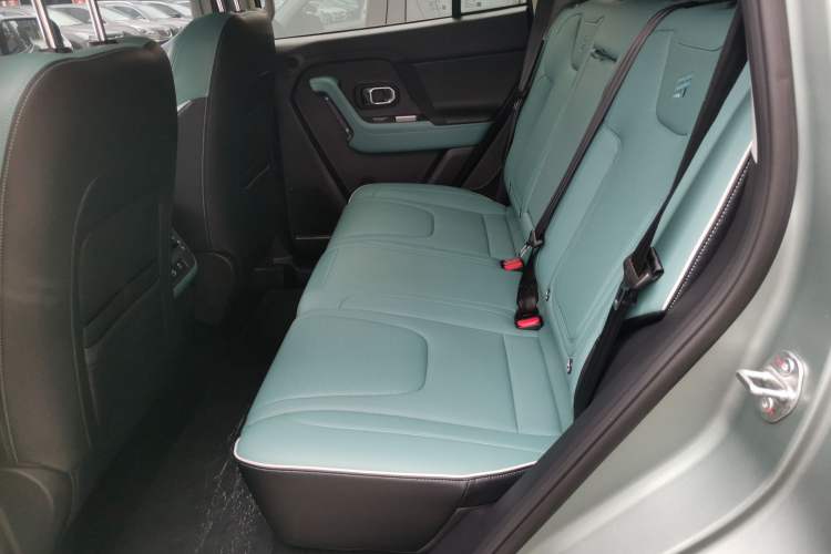 Used JETOUR Freelander 2025 2.0TD Automatic XWD Conqueror Left Rear Seat