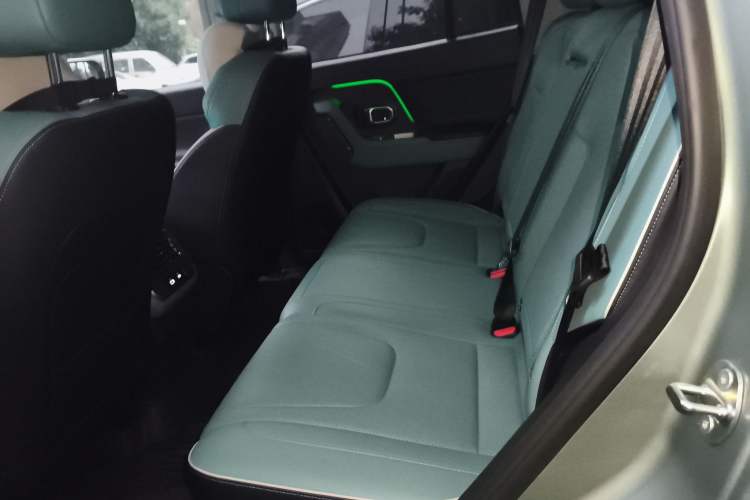 Used JETOUR Freelander 2025 2.0TD Automatic XWD Conqueror Left Rear Seat