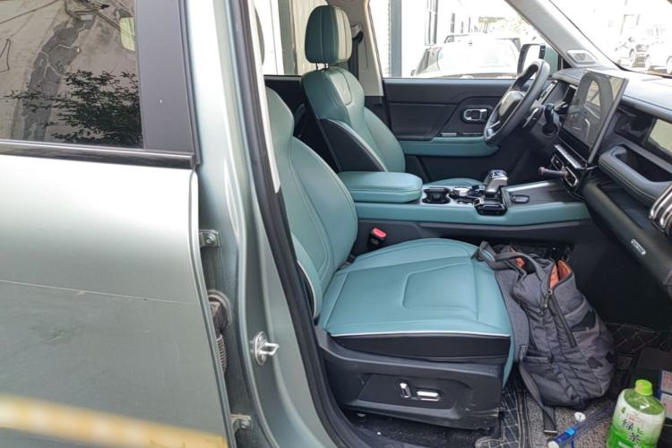 Used JETOUR Freelander 2025 2.0TD Automatic XWD Conqueror Right Front Seat
