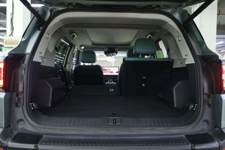 Used JETOUR Freelander 2025 2.0TD Automatic XWD Conqueror Trunk
