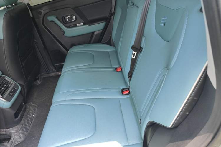 Used JETOUR Freelander 2025 2.0TD Automatic XWD Conqueror Left Rear Seat