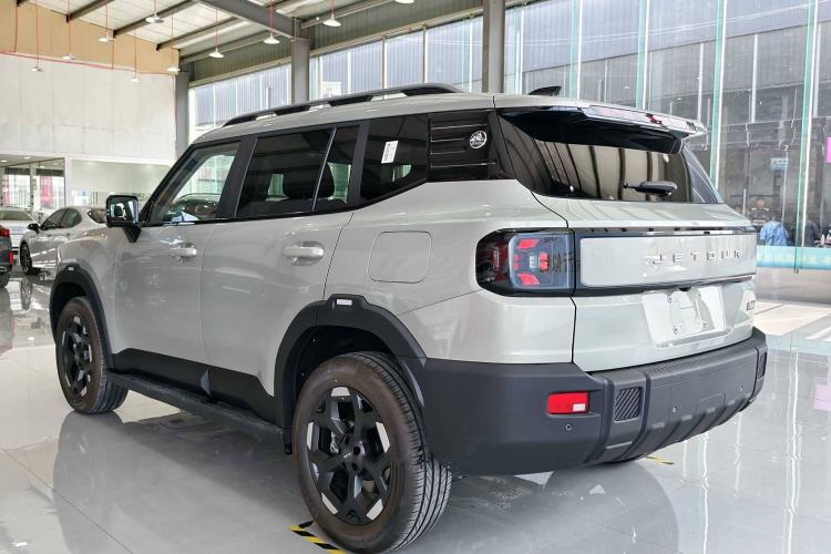 Used JETOUR Freelander 2025 2.0TD Automatic All-Terrain Exterior 3